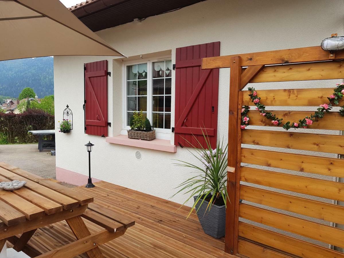 La Petite Chaumiere Villa Saint-Maurice-sur-Moselle Exteriör bild